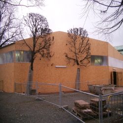 wetterschutzeinhausung zwinger